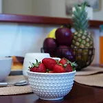 Ellen Apartment